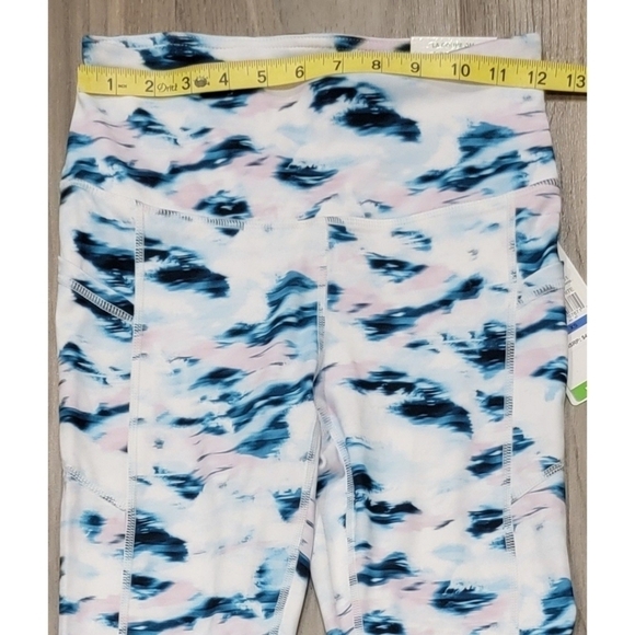 NWT Gaiam OM Fit Leggings size xsmall - Picture 2 of 10